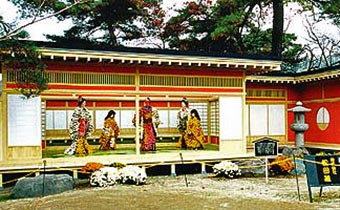 南陽の菊人形展