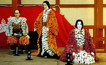 南陽の菊人形展