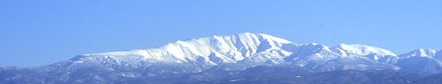 月山遠景