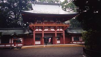 氷川神社桜門